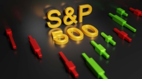 S&P 500 se zvedl z popela: Hrozí opětovný pád do propasti?