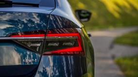 Umělá inteligence transformuje Škodu Auto. Ale jinak, než si myslíte!